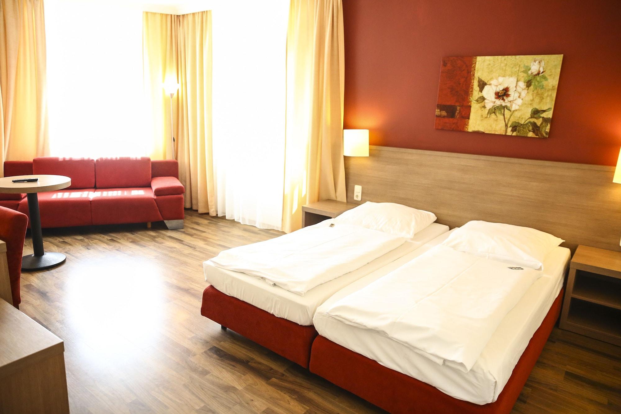 Hotel Marienthal Garni Hamburg Exterior photo